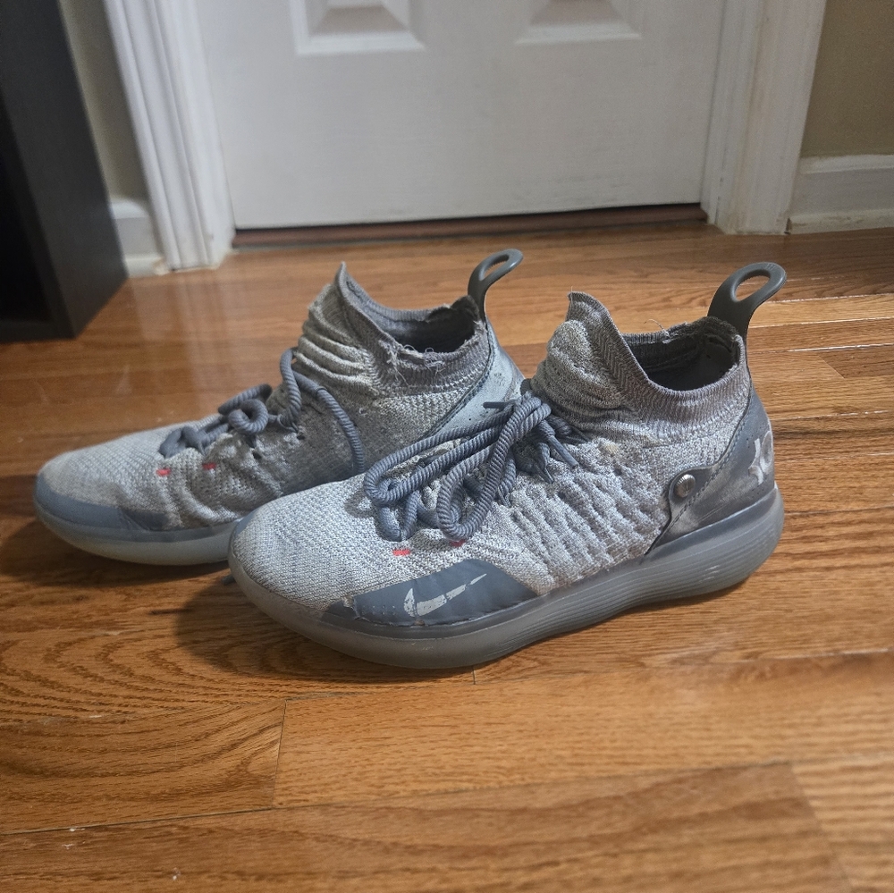 KD 11 Zoom